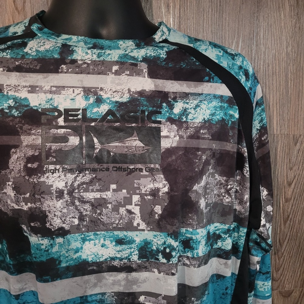 PELAGIC VaporTek Cooling Long Sleeve Performance Shirt Men's L Geometric Camo